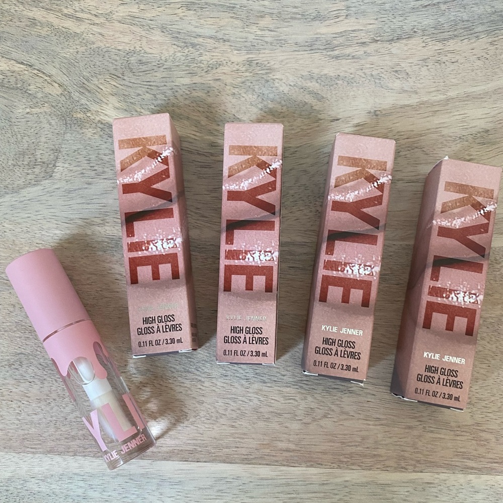 NEW KYLIE COSMETICS HIGH GLOSS - 4 DIFFERENT SHADES